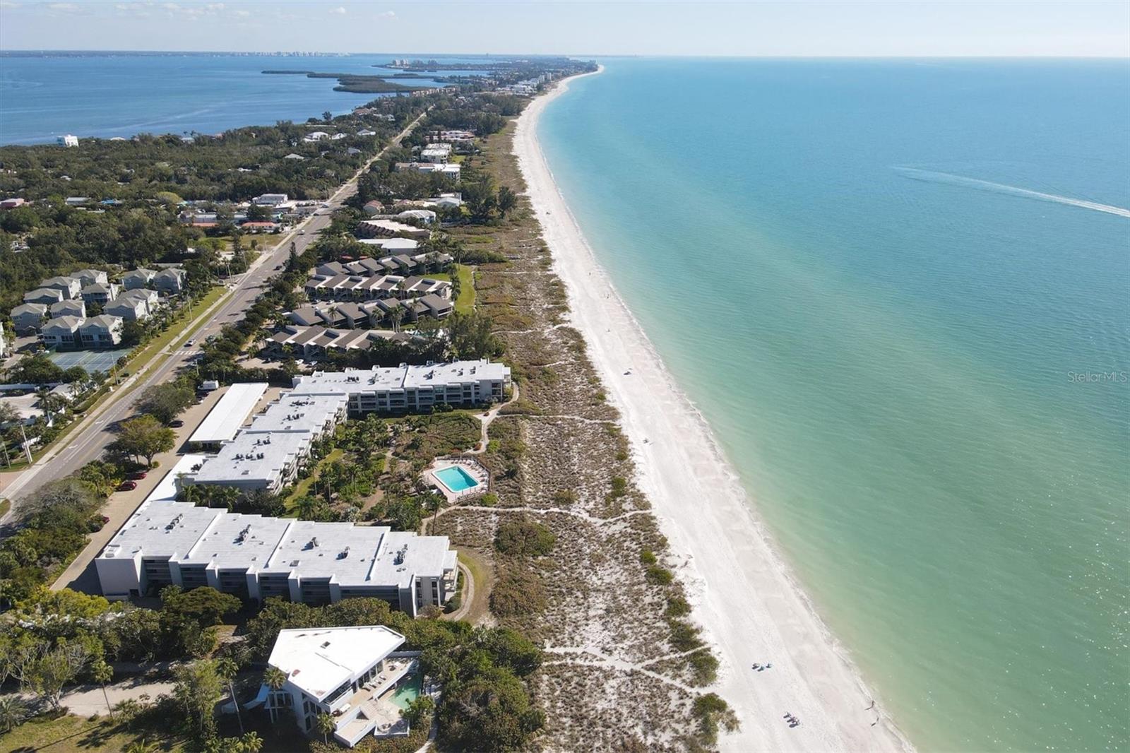 THE SHORE - Residential Lease