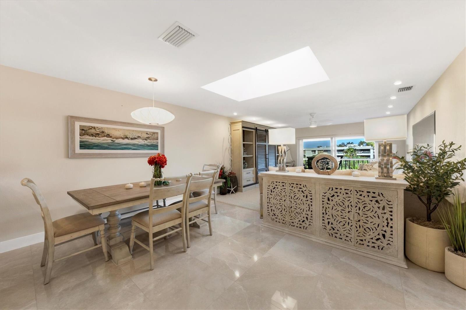 THE SHORE - Residential Lease