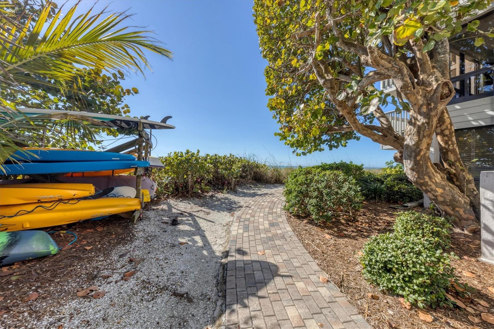 THE SHORE - Residential Lease