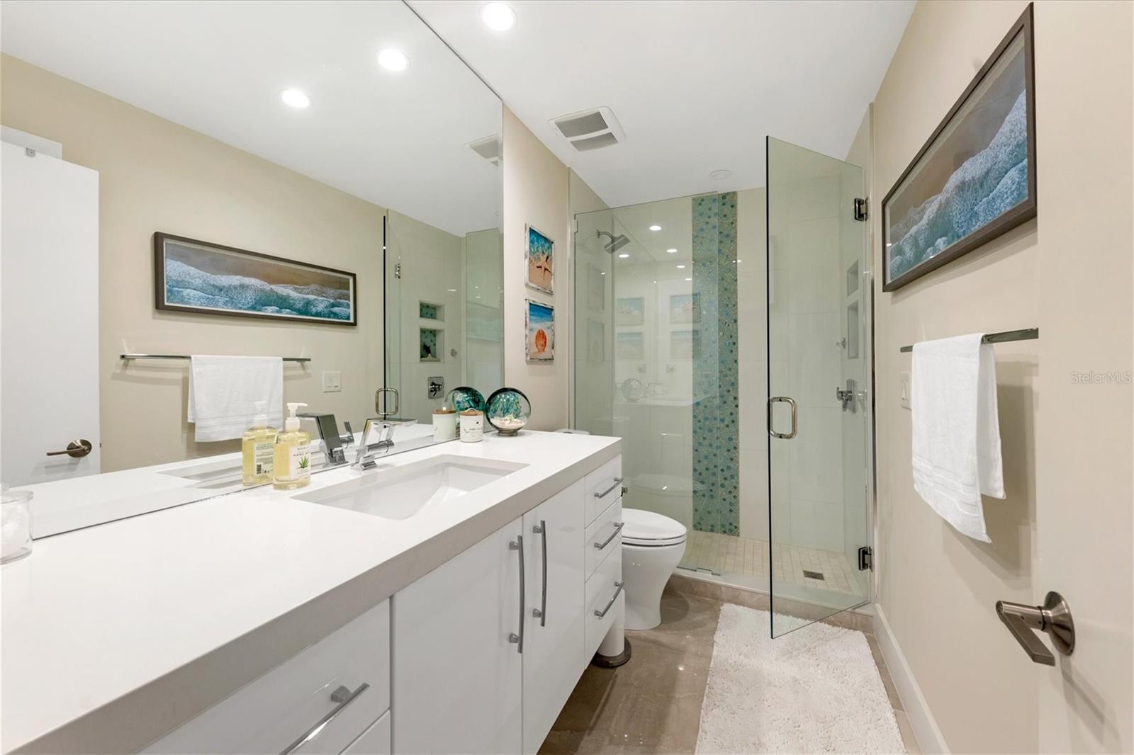 THE SHORE - Residential Lease