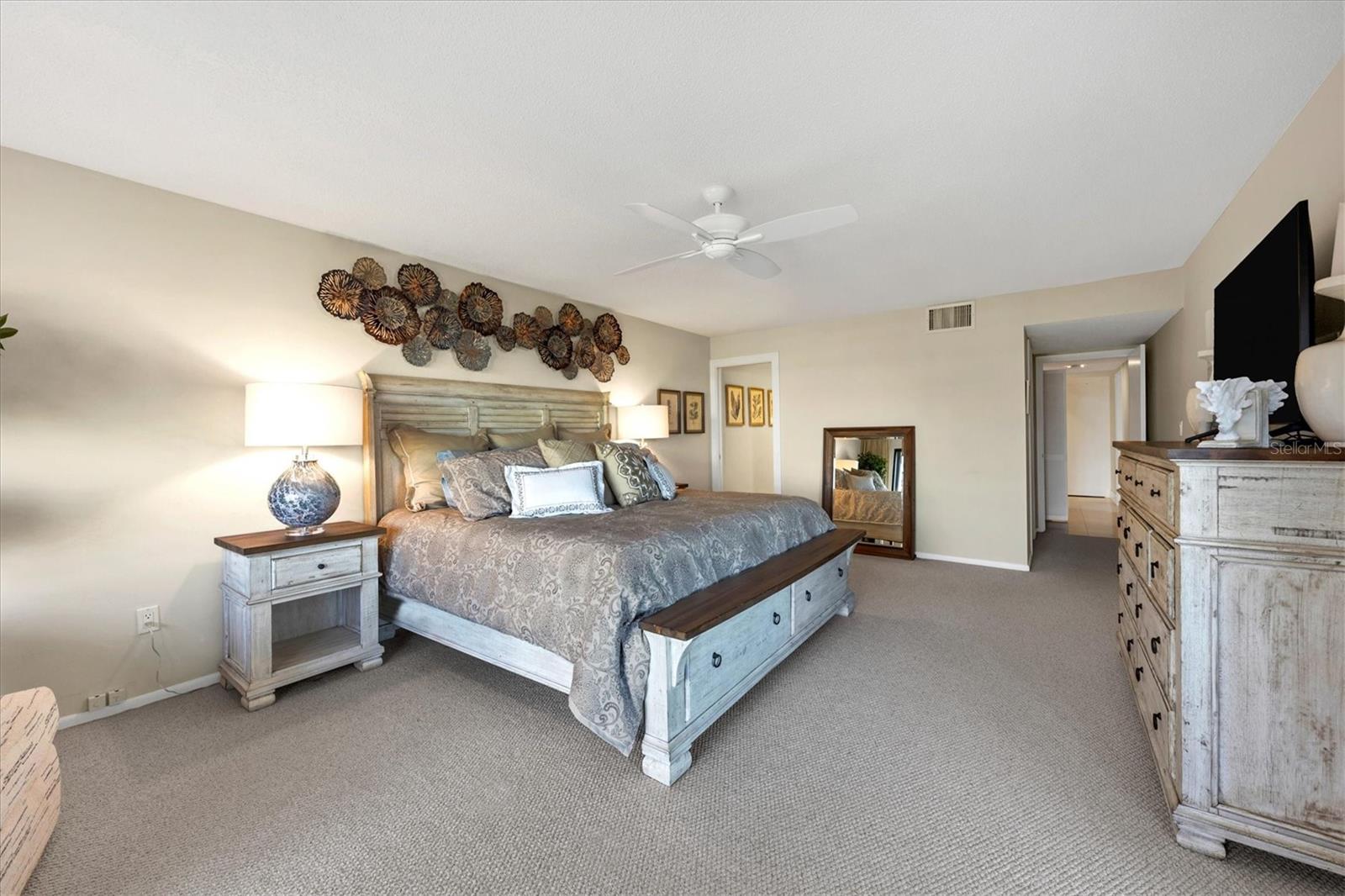 THE SHORE - Residential Lease