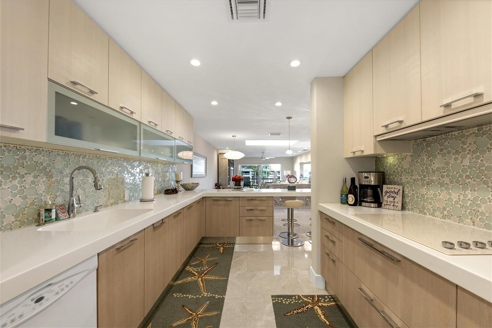 THE SHORE - Residential Lease