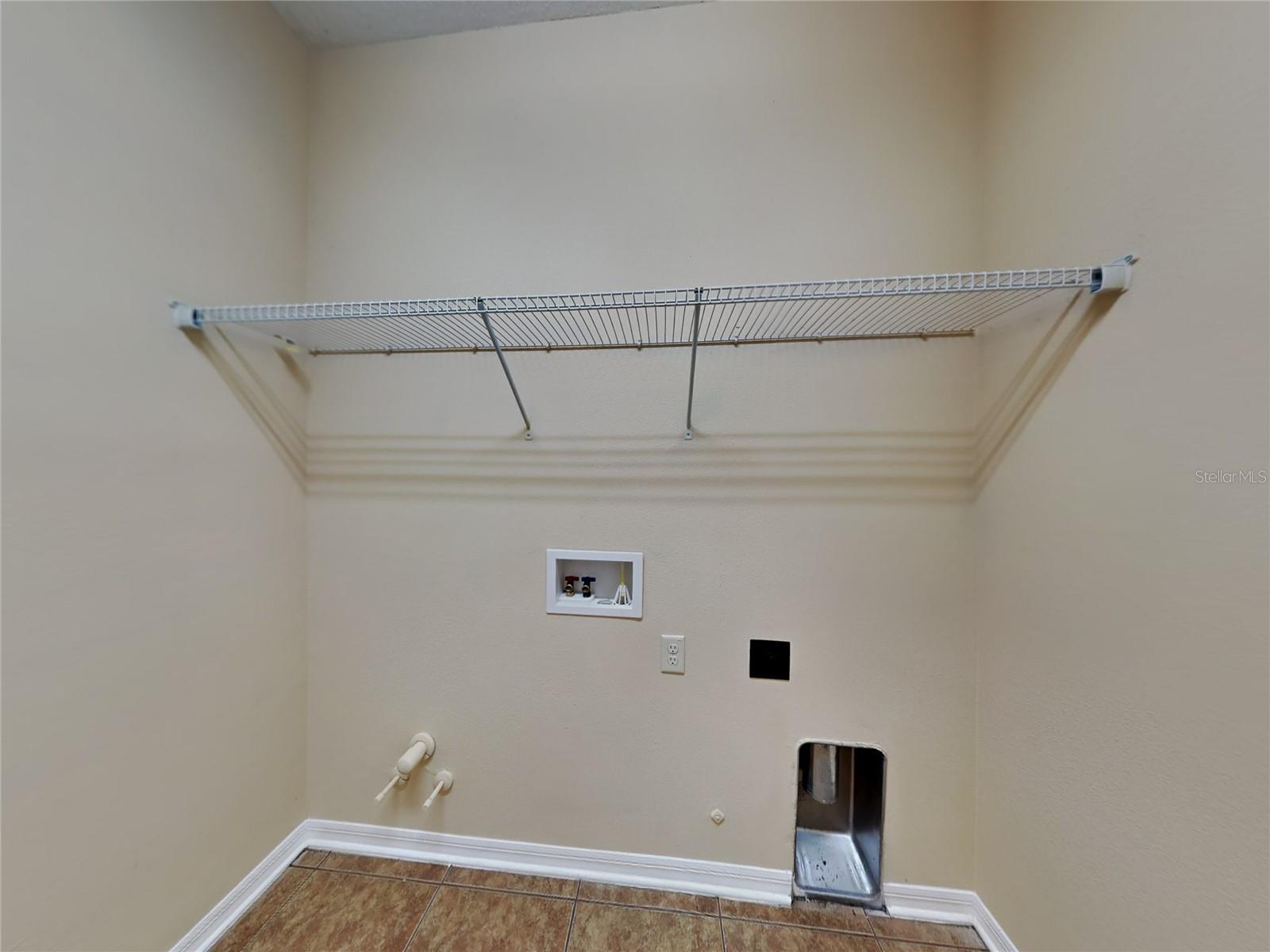 HAMILTON PARK - Residential