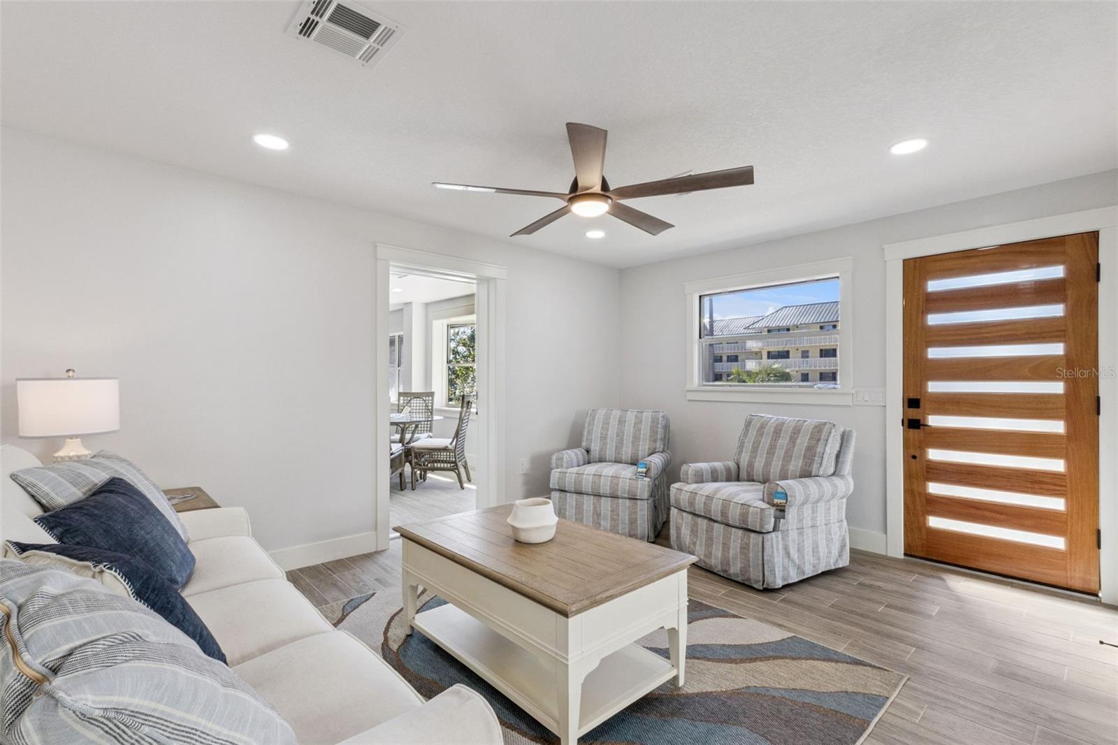 MOUNT DORA HOUGH - Residential