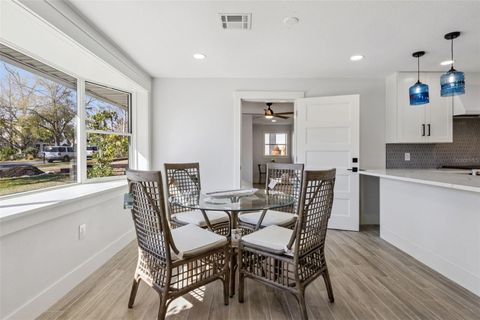 Tiny photo for 118 N Grandview Street, Mount Dora, FL 32757 (MLS # G5108730)