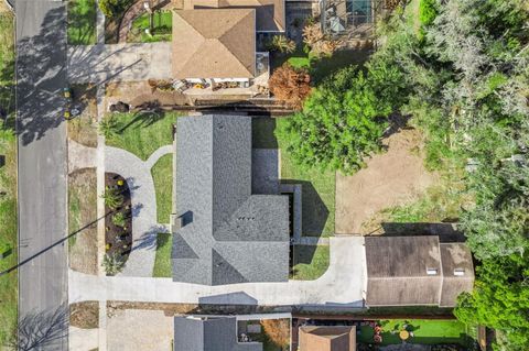 Tiny photo for 118 N Grandview Street, Mount Dora, FL 32757 (MLS # G5108730)