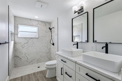 Tiny photo for 118 N Grandview Street, Mount Dora, FL 32757 (MLS # G5108730)