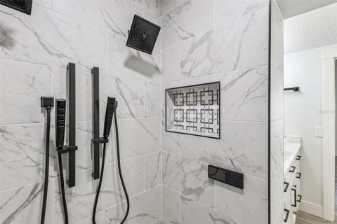 Tiny photo for 118 N Grandview Street, Mount Dora, FL 32757 (MLS # G5108730)