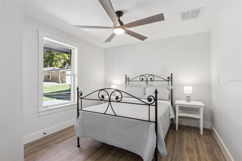 Tiny photo for 118 N Grandview Street, Mount Dora, FL 32757 (MLS # G5108730)