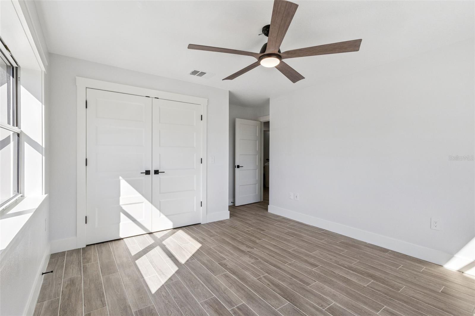 MOUNT DORA HOUGH - Residential