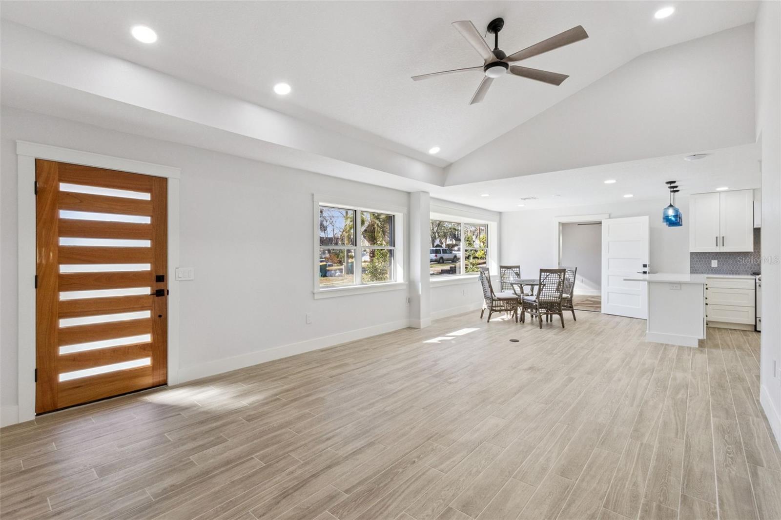 118 N GRANDVIEW STREET