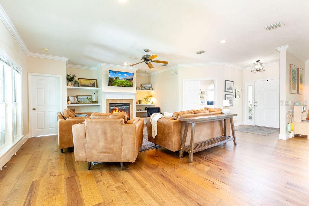 SOUTH POINTE PH 1 - Residential