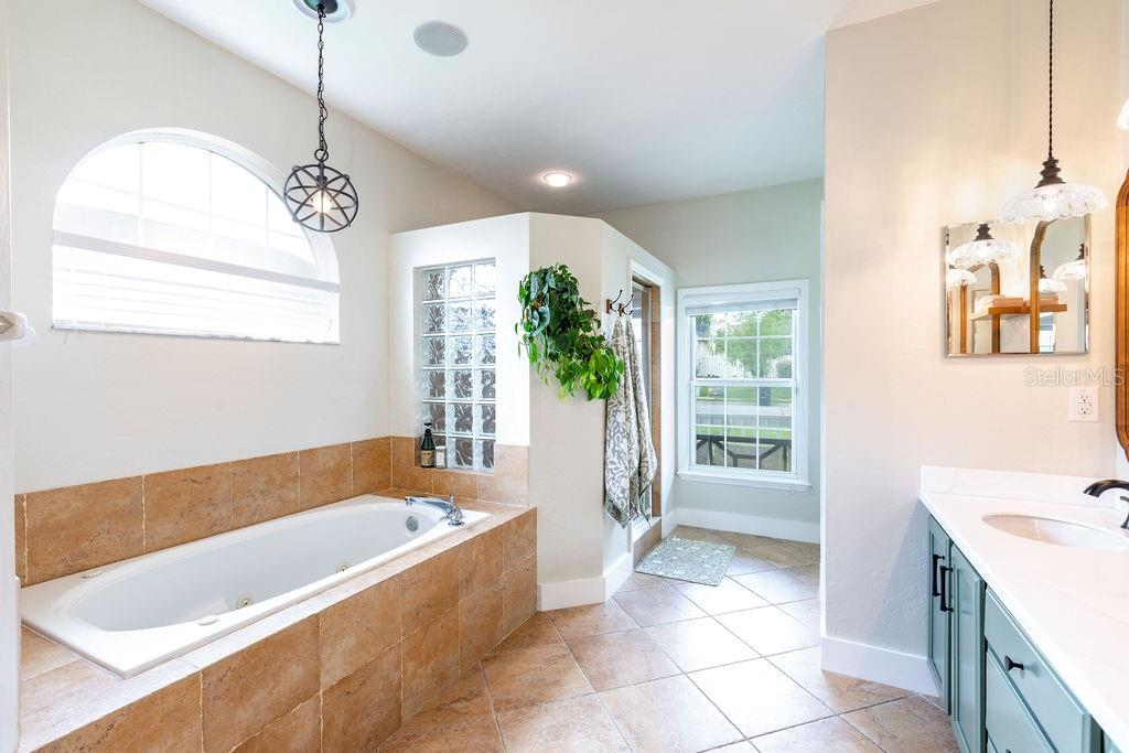 SOUTH POINTE PH 1 - Residential