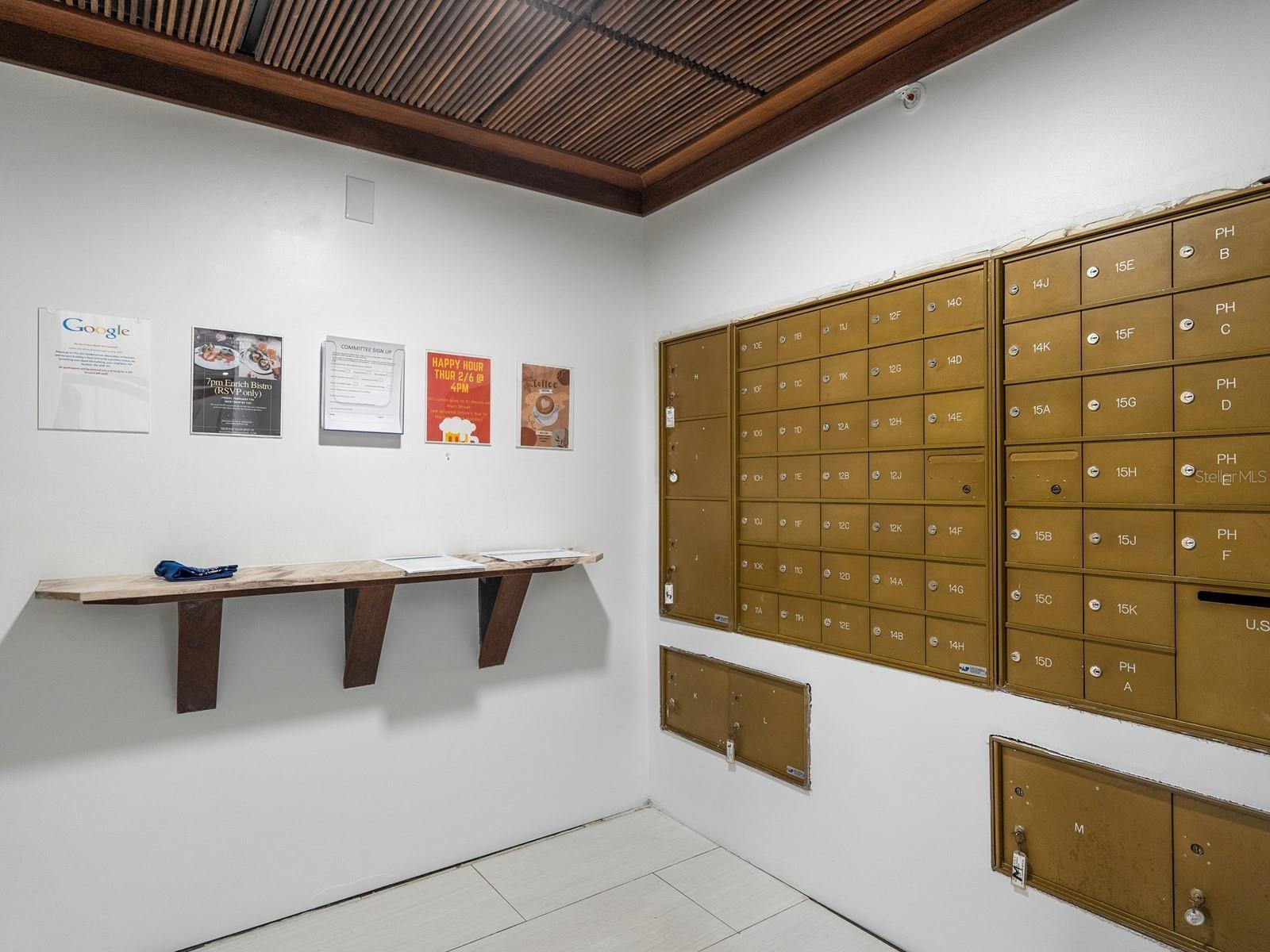 THE 101 CONDOMINIUM - Residential Lease