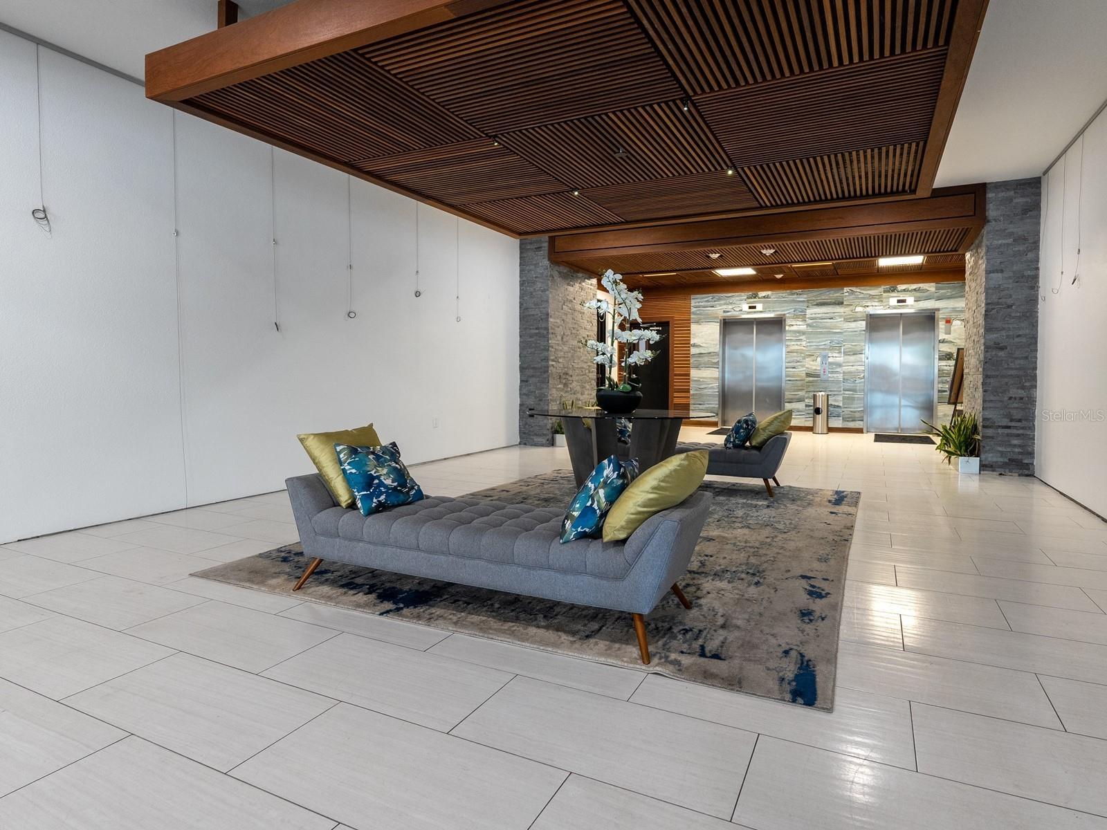 THE 101 CONDOMINIUM - Residential Lease