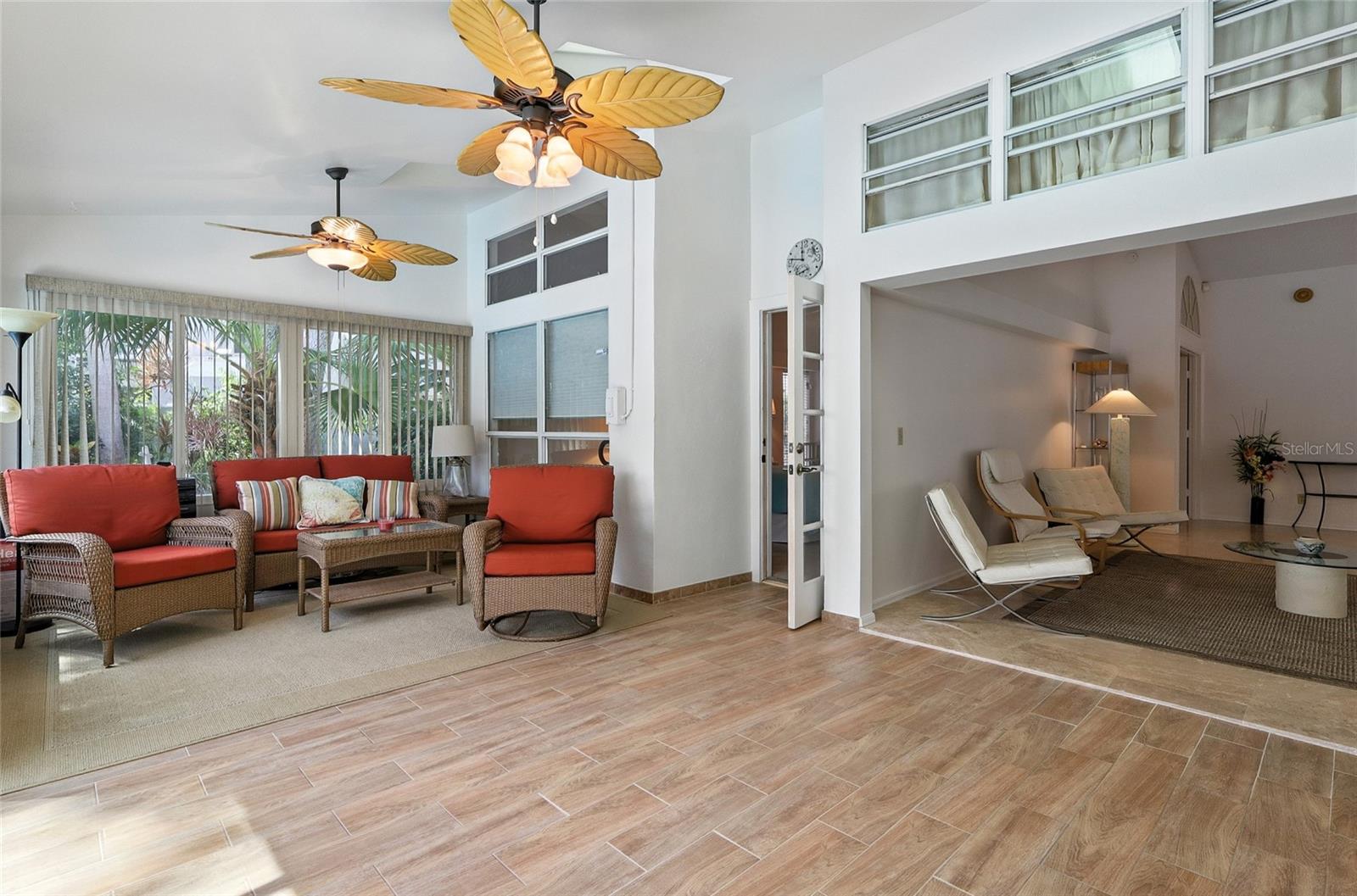 CARROLLWOOD VILLAGE - Residential