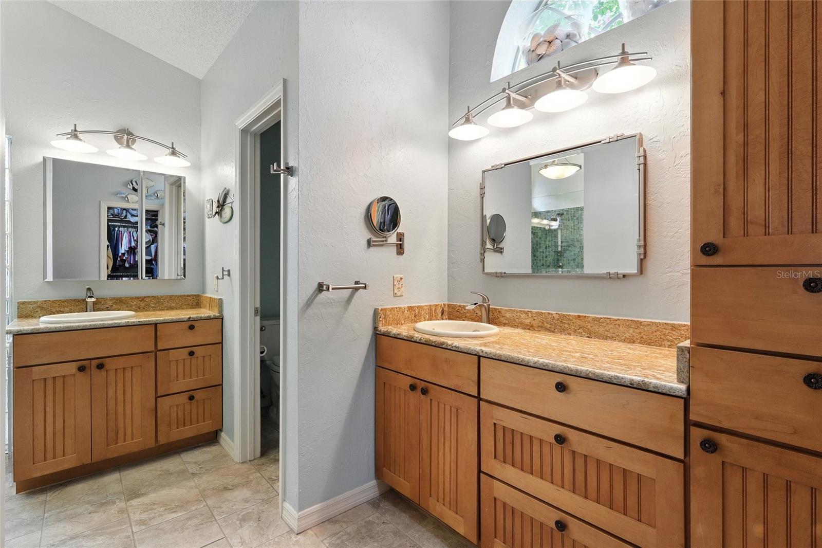 CARROLLWOOD VILLAGE - Residential
