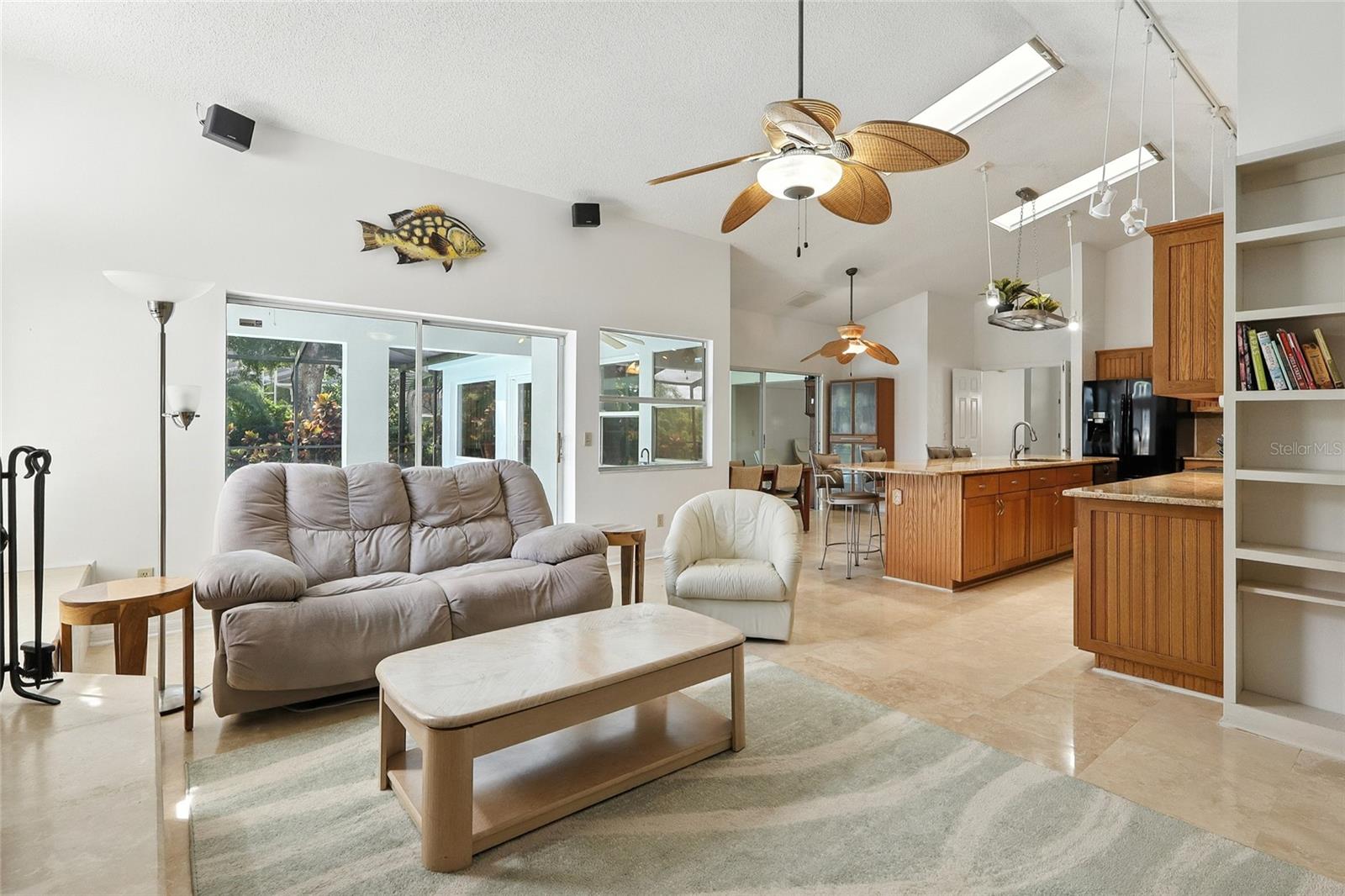 CARROLLWOOD VILLAGE - Residential