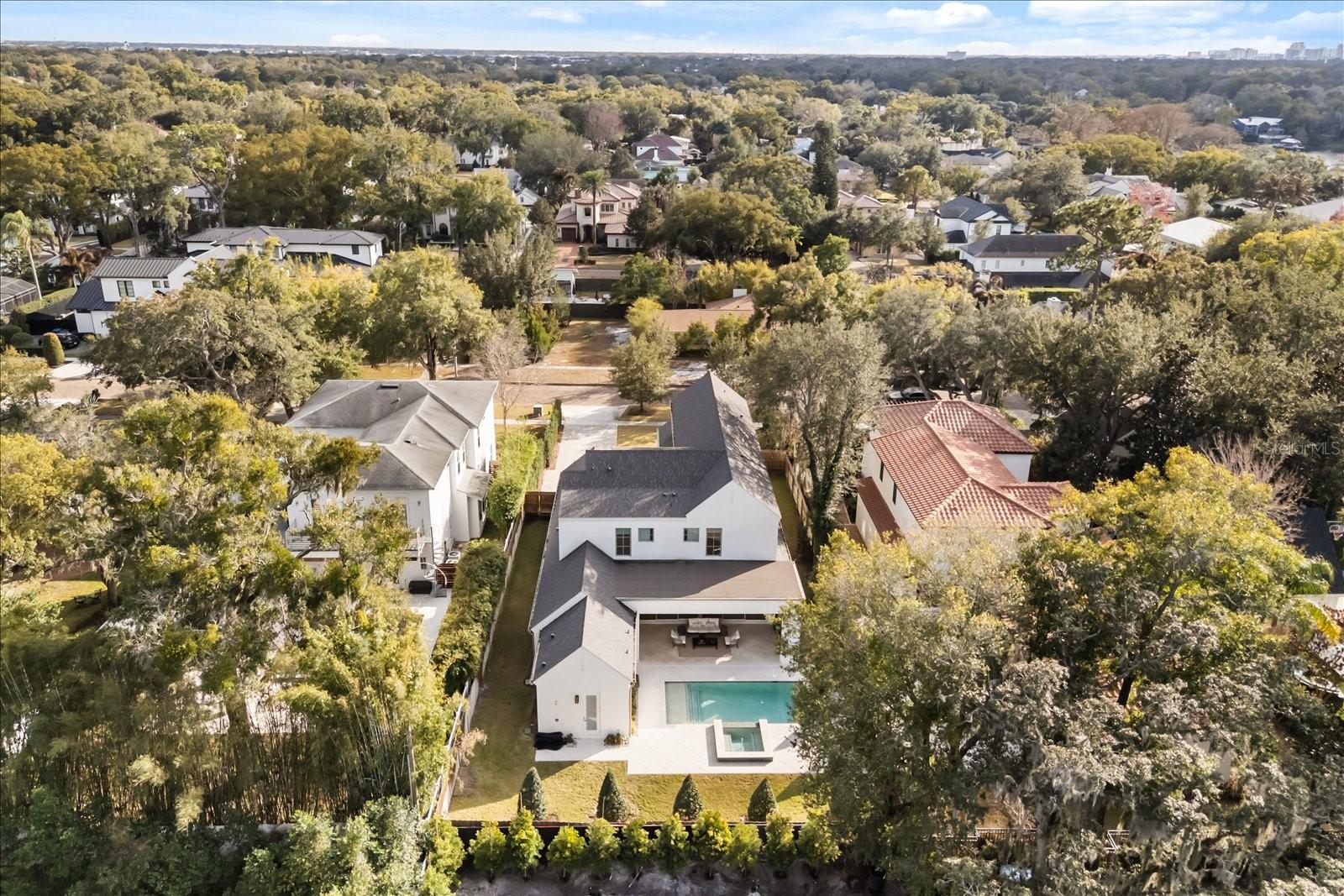 CHARMONT - Residential