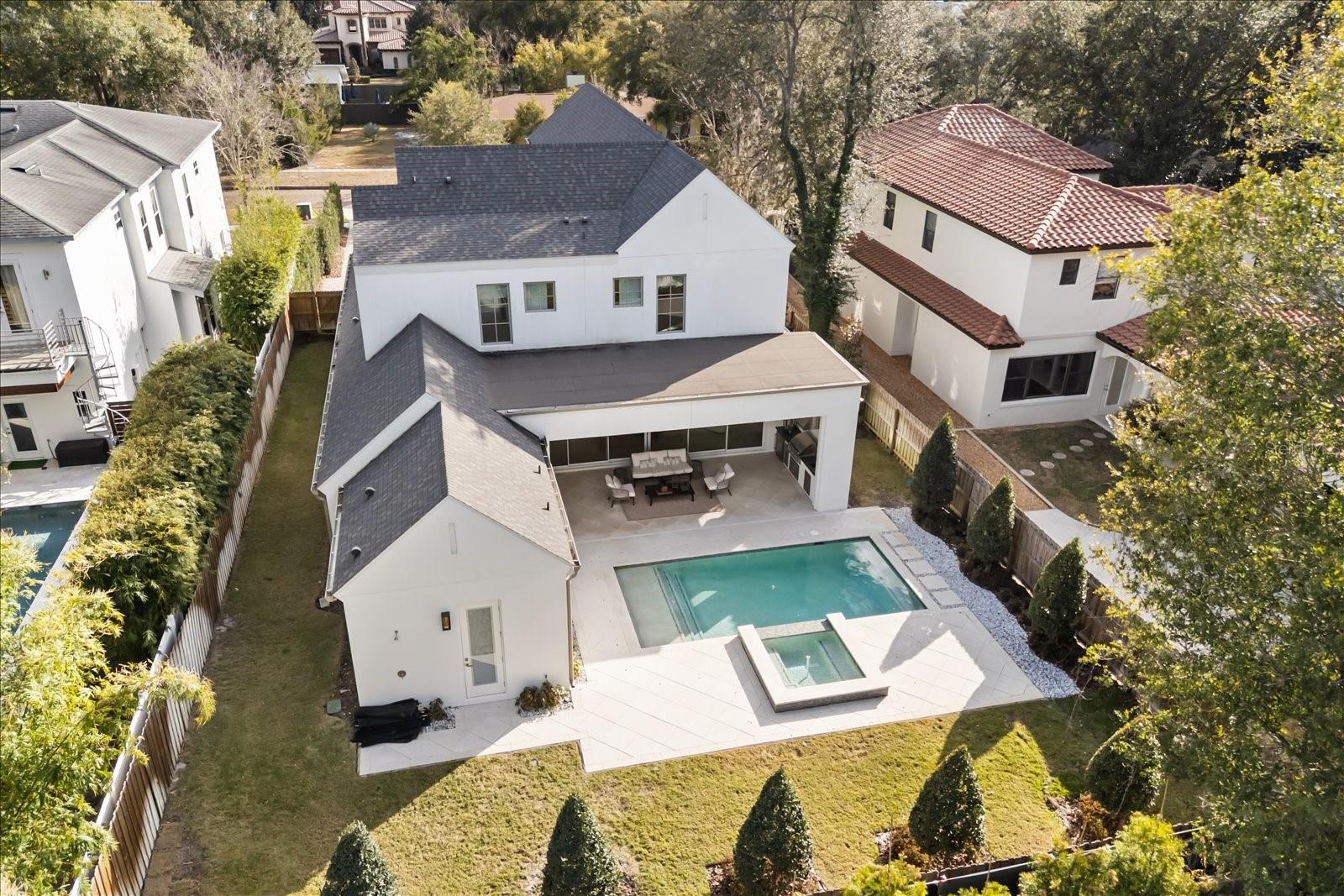 CHARMONT - Residential