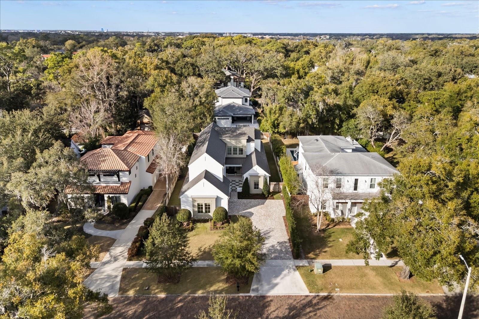 CHARMONT - Residential