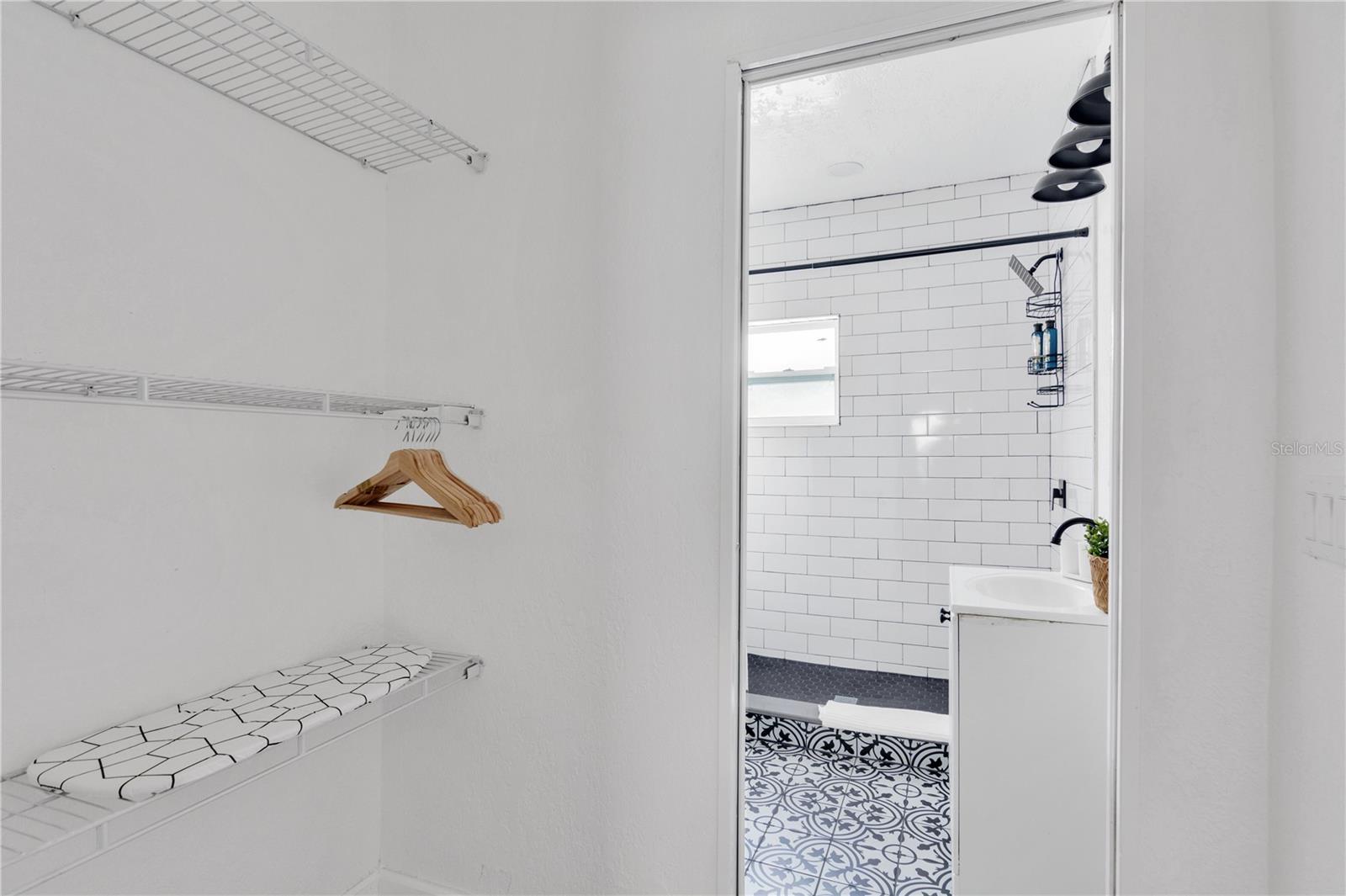 LESLEYS PLAT - Residential