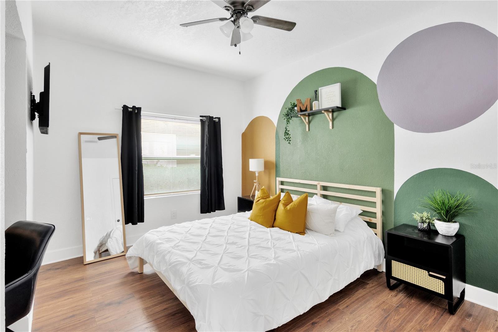 LESLEYS PLAT - Residential