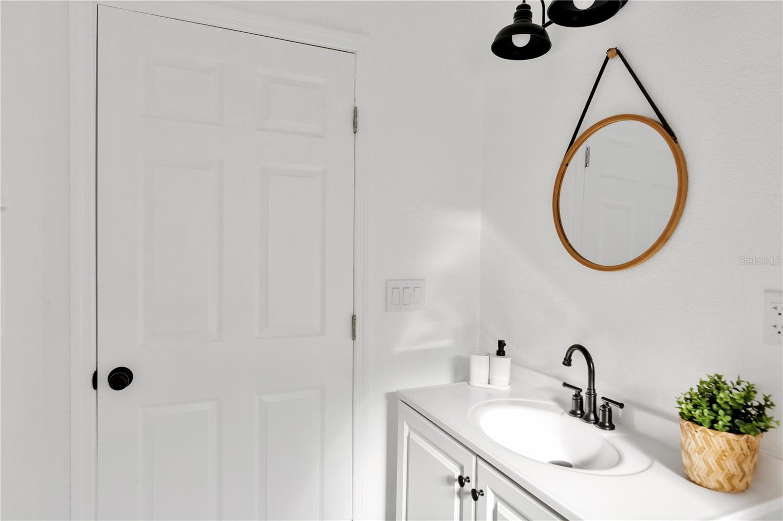 LESLEYS PLAT - Residential