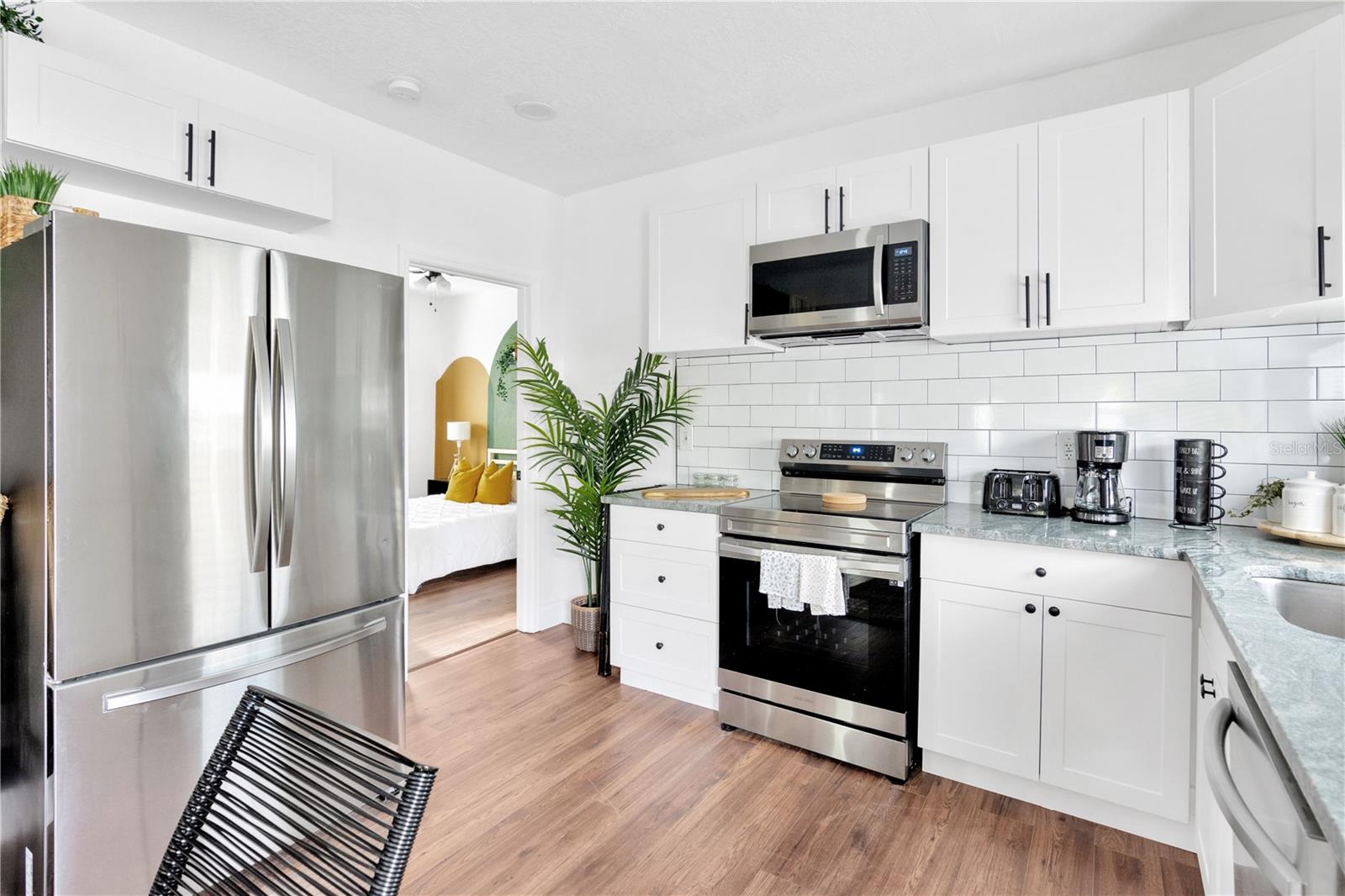 LESLEYS PLAT - Residential