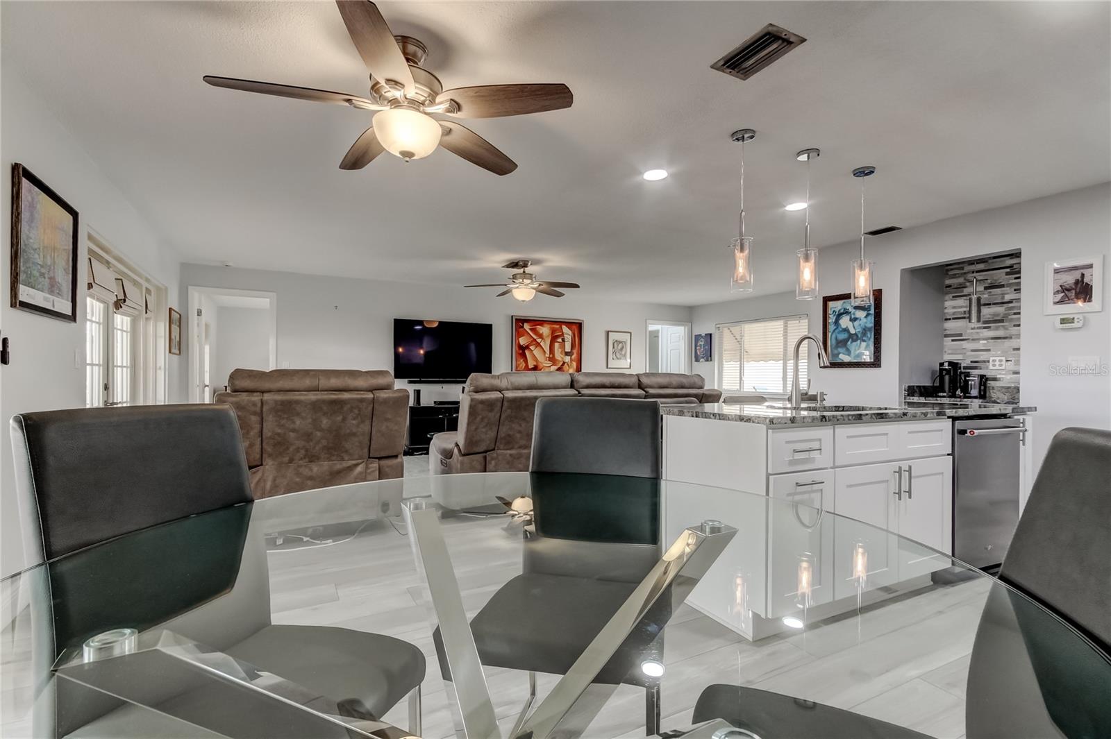 SEMINOLE-ON-THE-GREEN - Residential