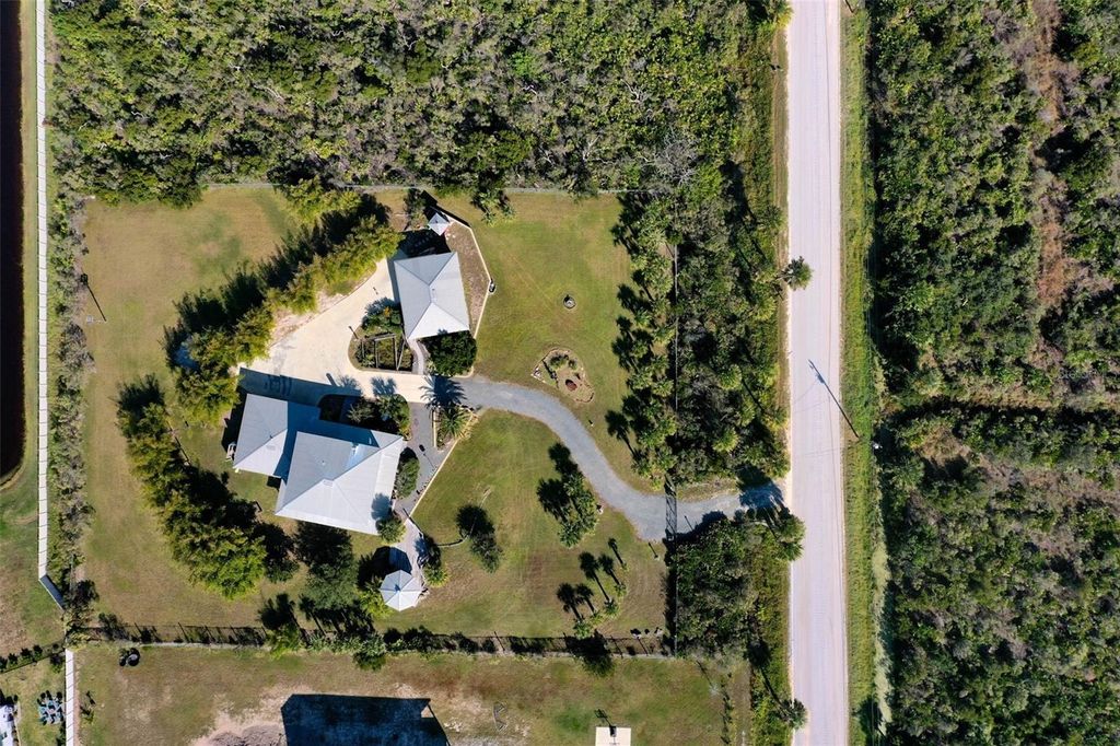 Photo of 6525 Old A1a N, Palm Coast, FL 32137 (MLS # FC313721)