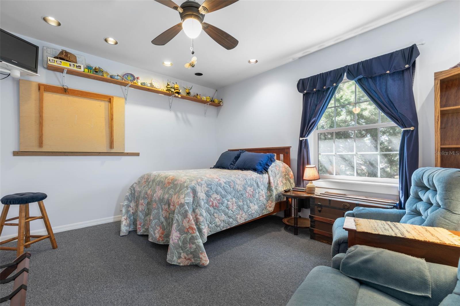 HAMMOCK - Residential