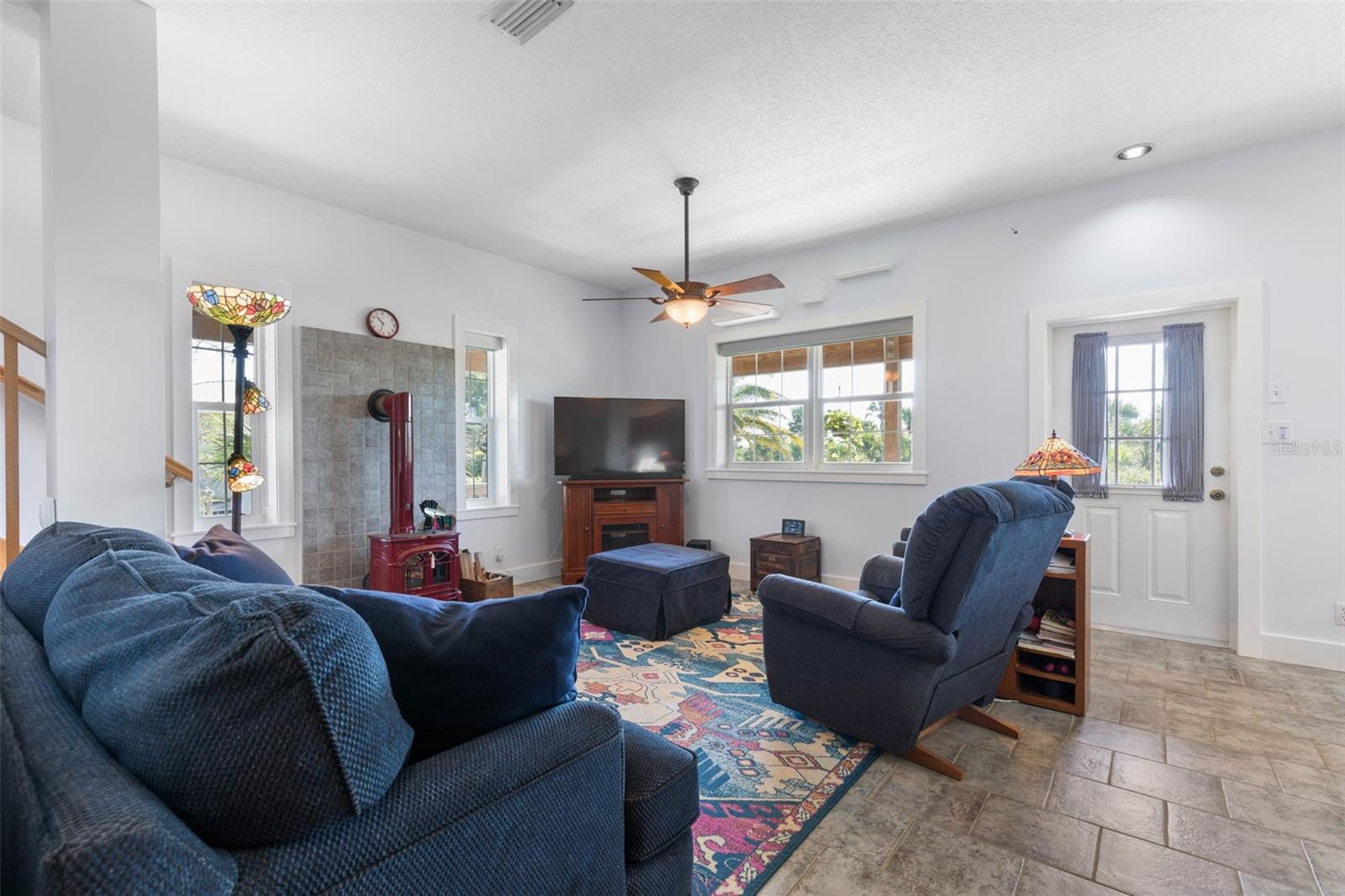 HAMMOCK - Residential