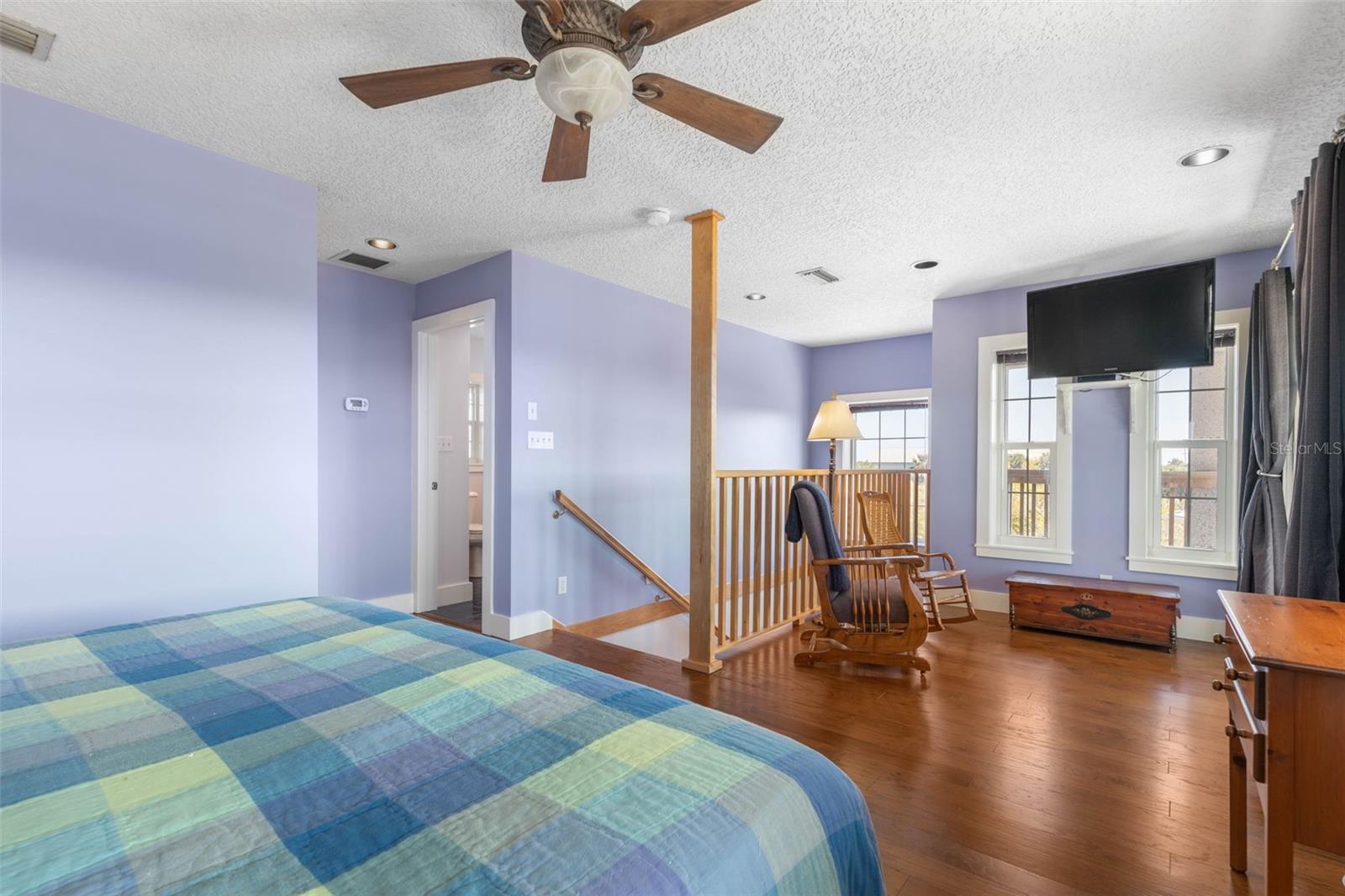 HAMMOCK - Residential