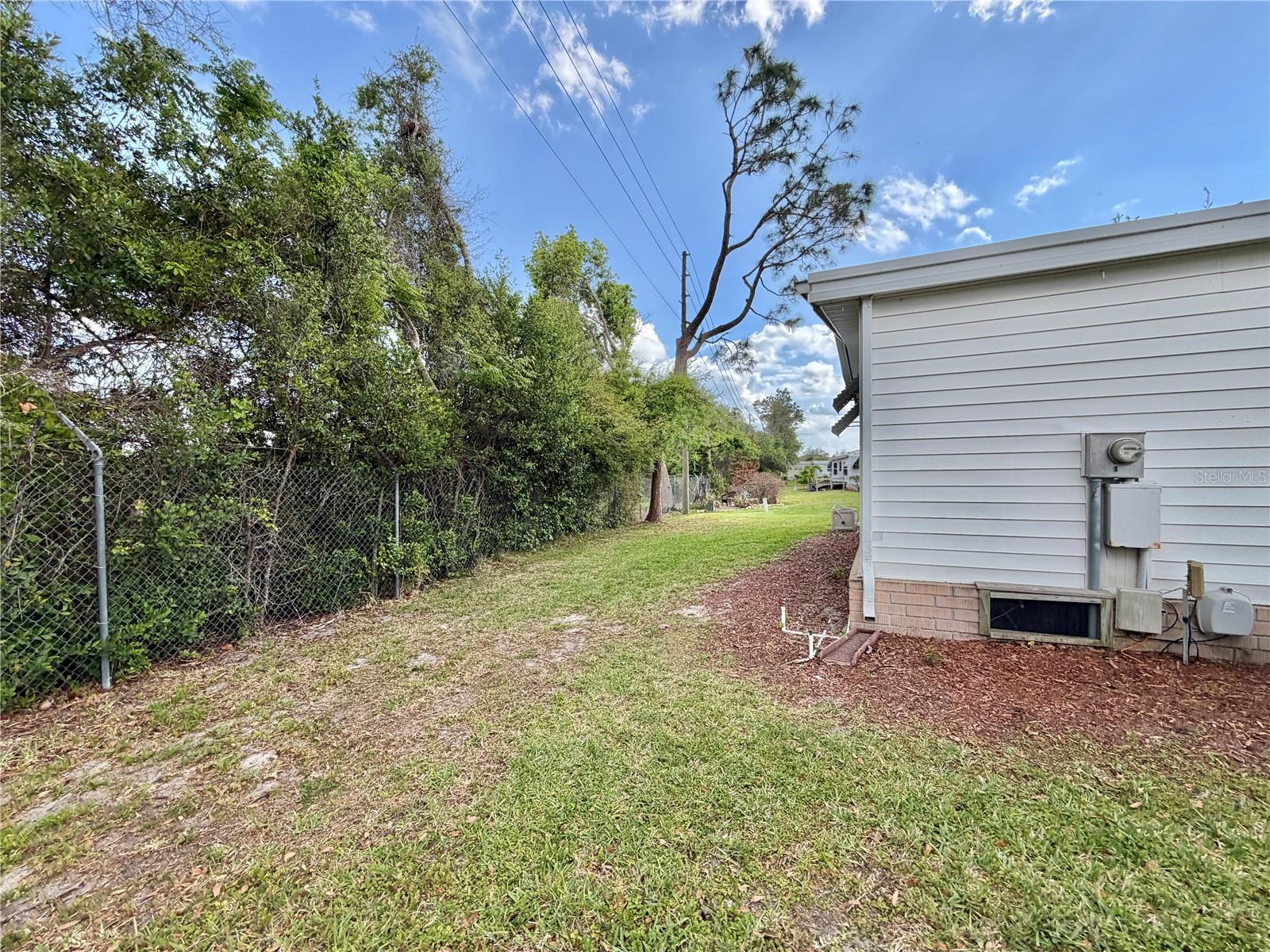 HAWTHORNE AT LEESBURG A COOP - Residential