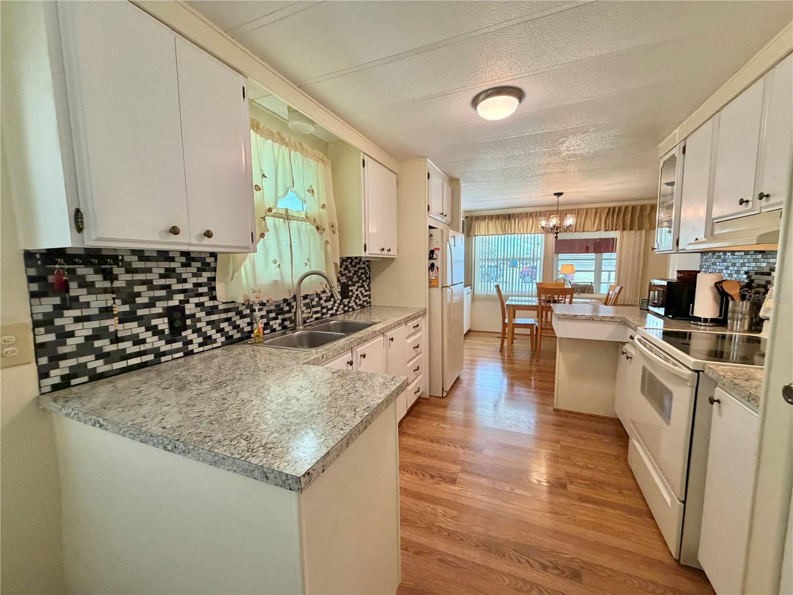 HAWTHORNE AT LEESBURG A COOP - Residential