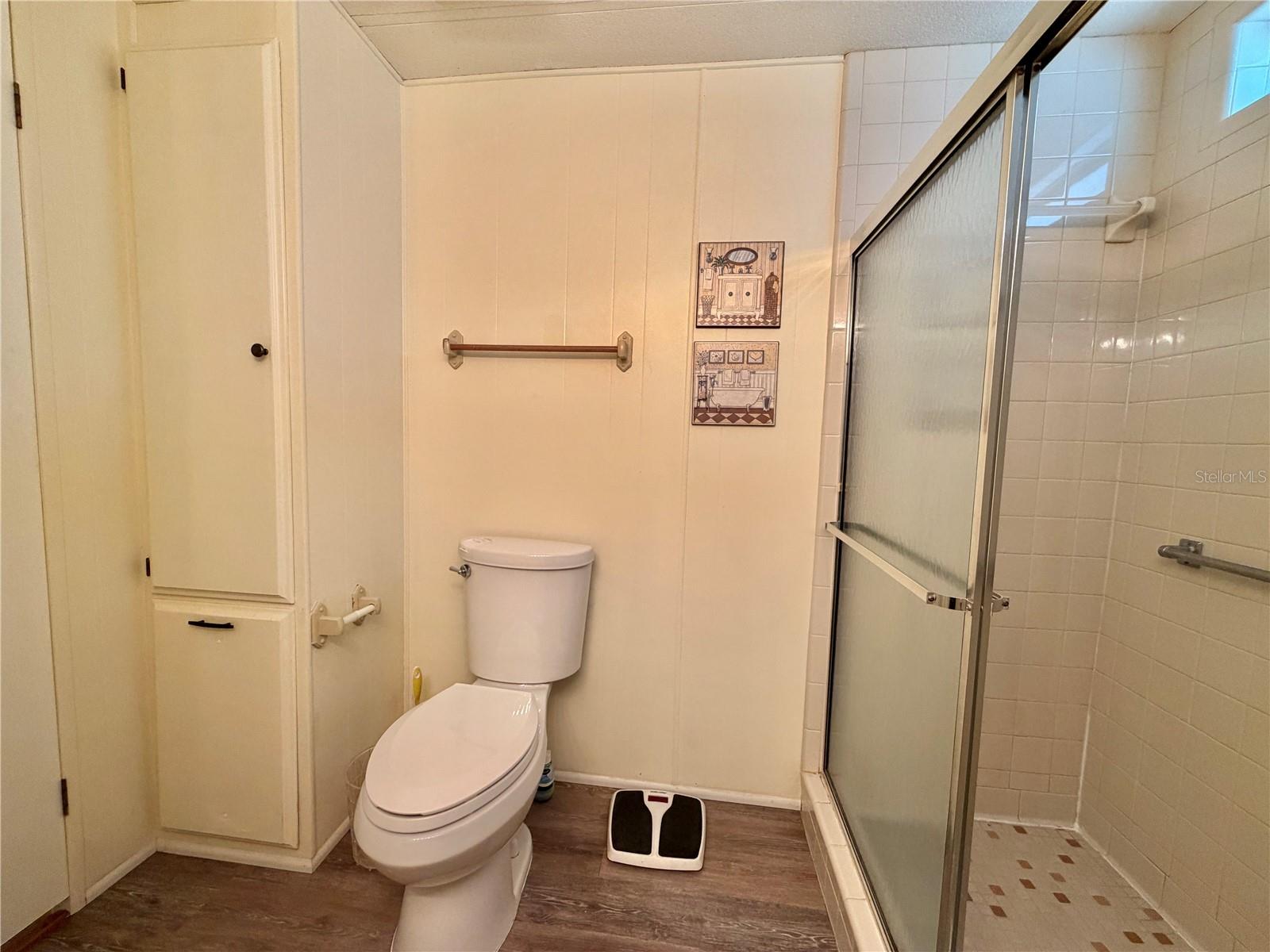 HAWTHORNE AT LEESBURG A COOP - Residential