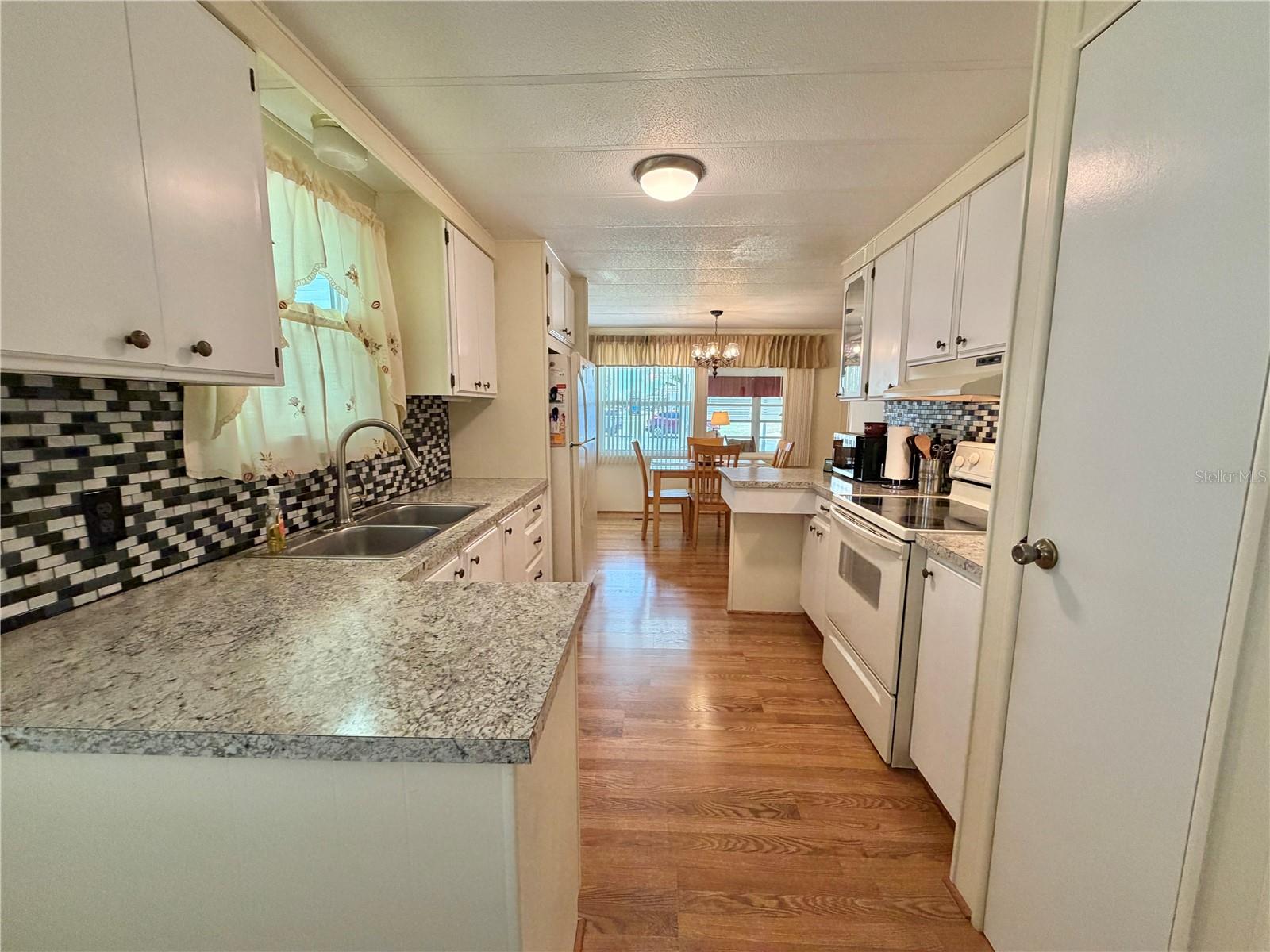 HAWTHORNE AT LEESBURG A COOP - Residential