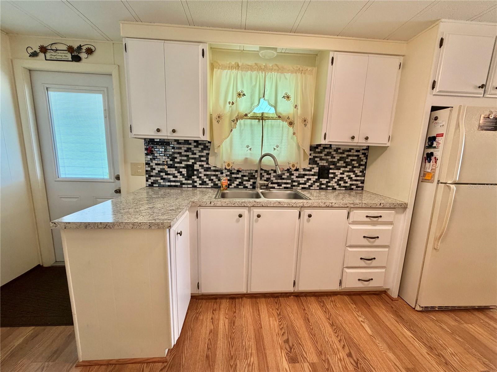 HAWTHORNE AT LEESBURG A COOP - Residential