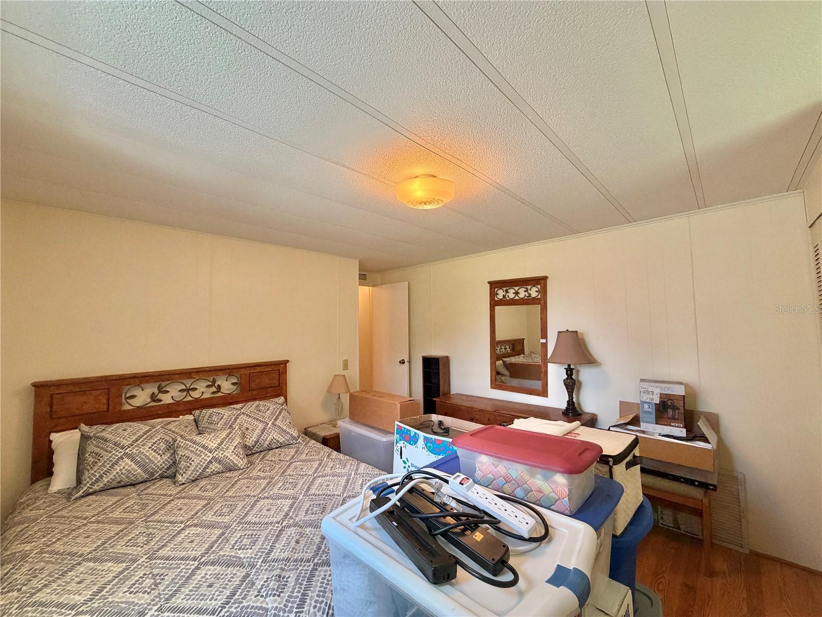 HAWTHORNE AT LEESBURG A COOP - Residential