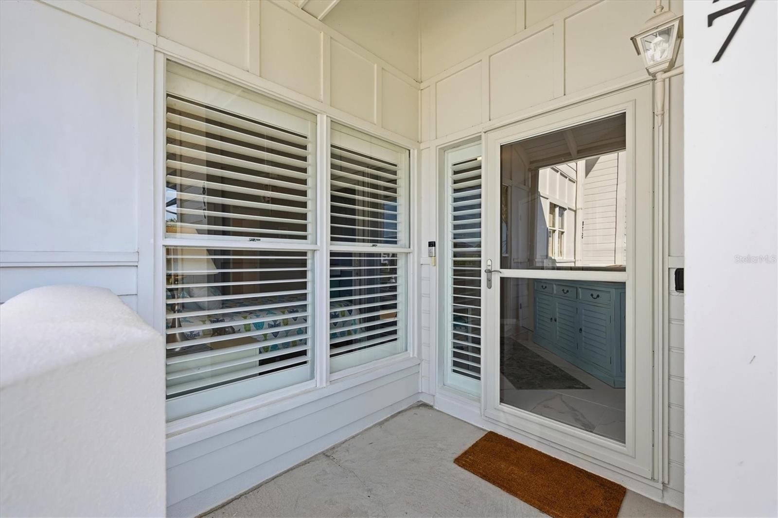 877 AUDUBON DRIVE
