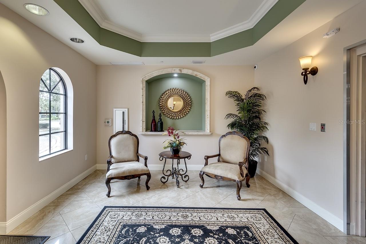LAKE VISTA RESIDENCES - Residential