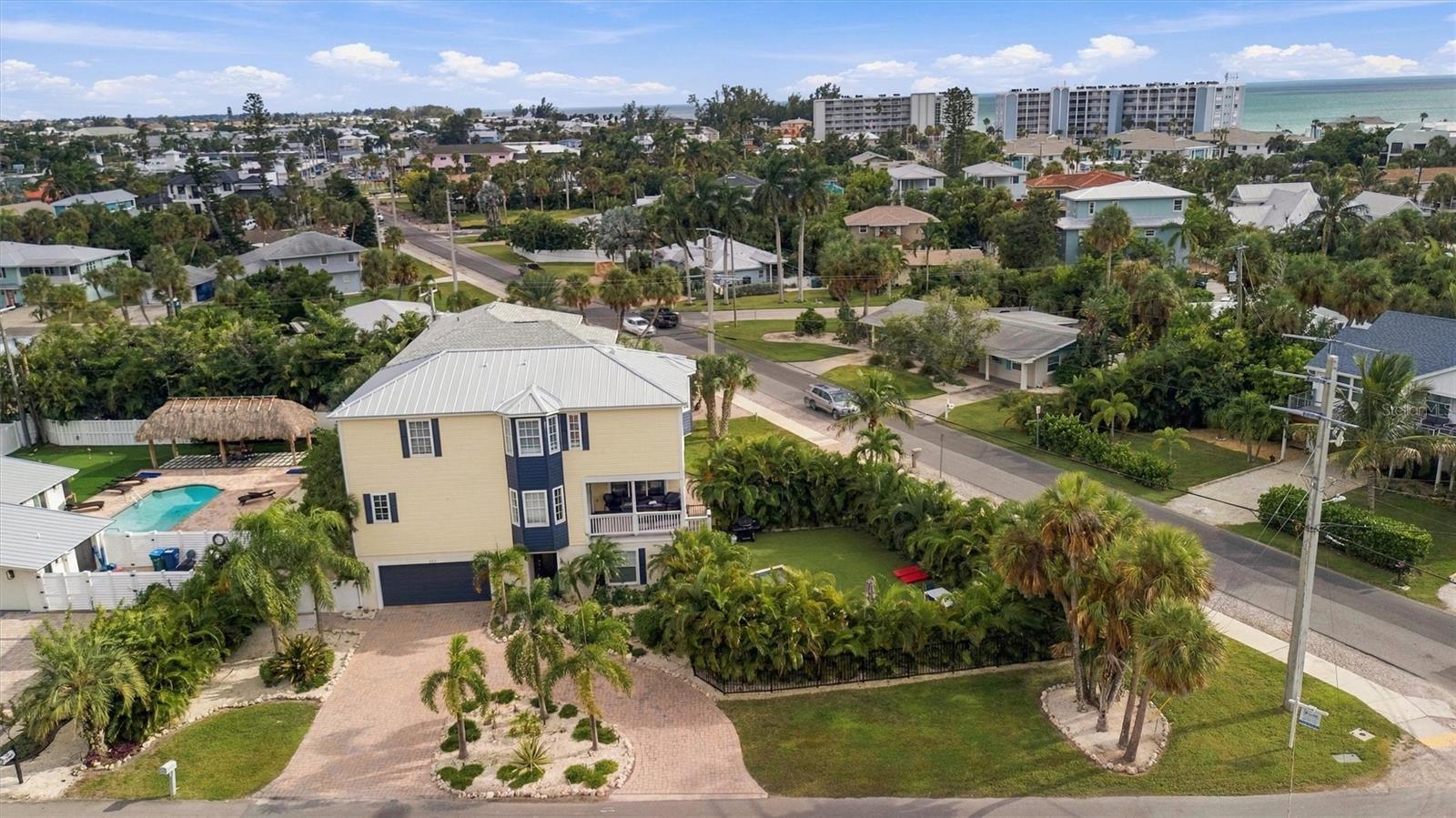 303 58TH STREET, HOLMES BEACH, FL, 34217 1 303 58TH STREET