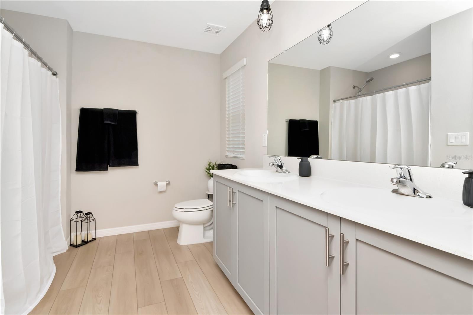 BELL CREEK LANDING - Residential