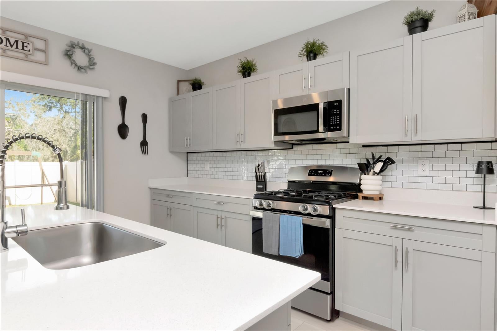 BELL CREEK LANDING - Residential