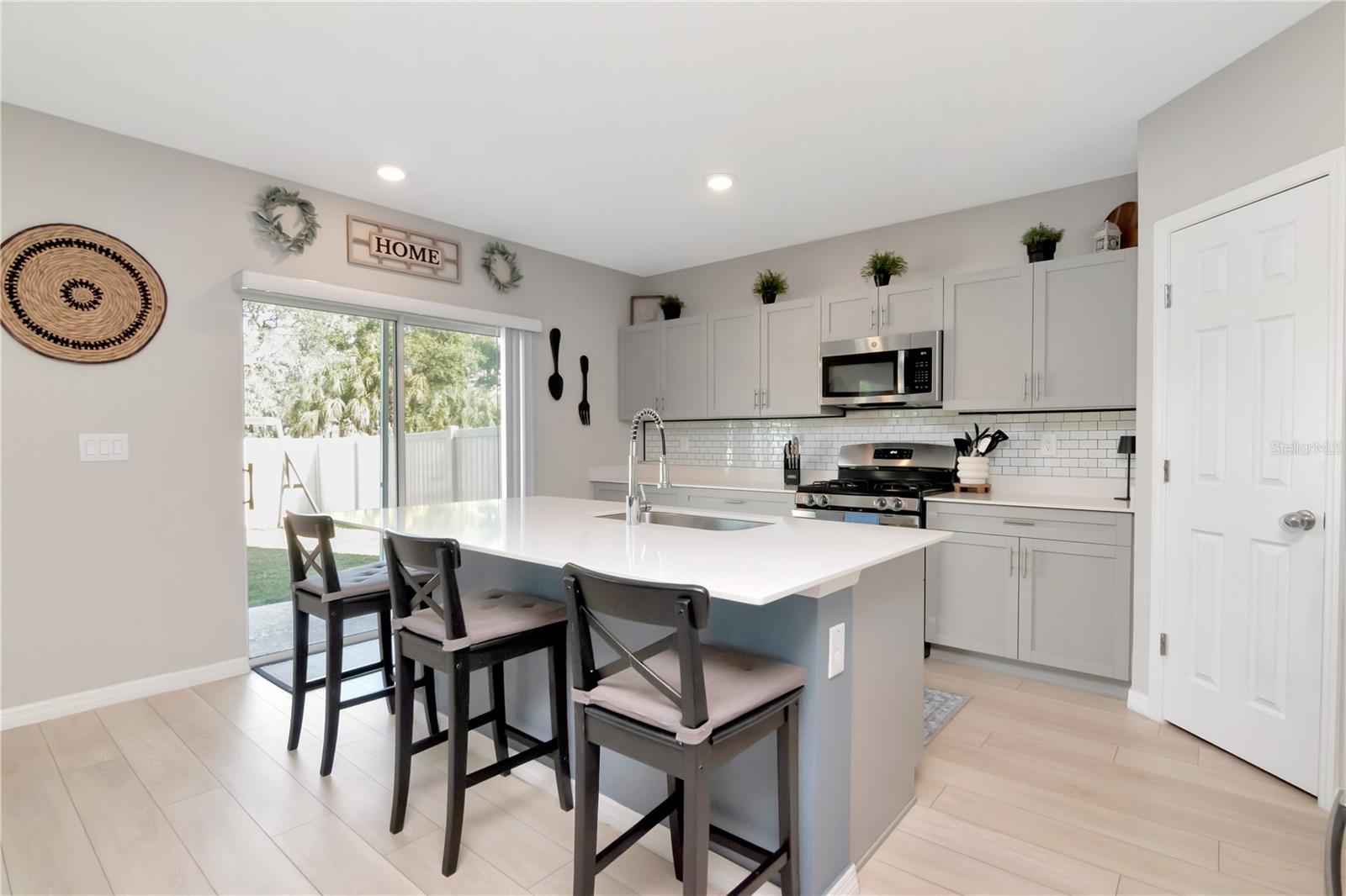 BELL CREEK LANDING - Residential