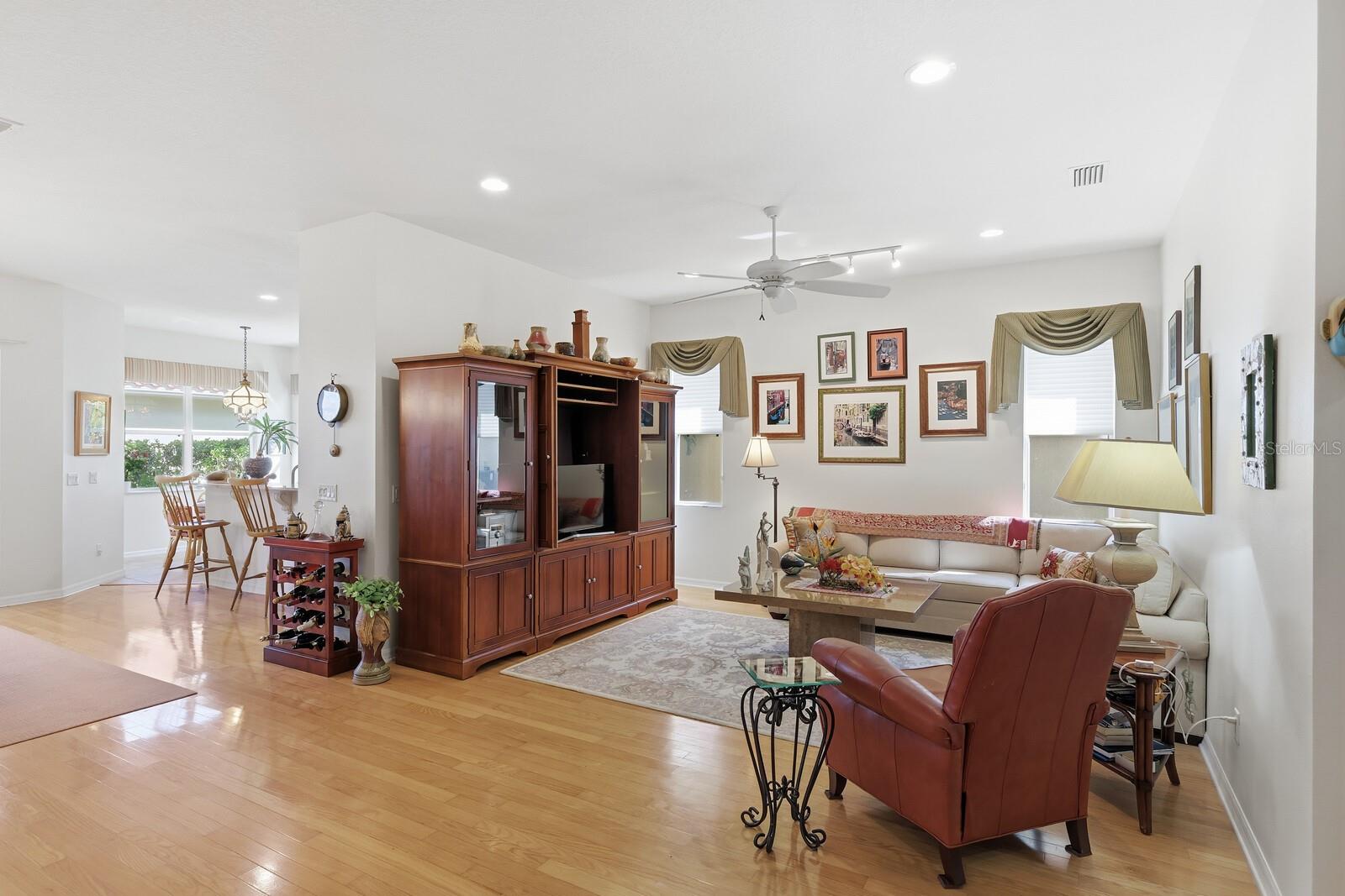 CASCADES AT SARASOTA PH IIIA - Residential