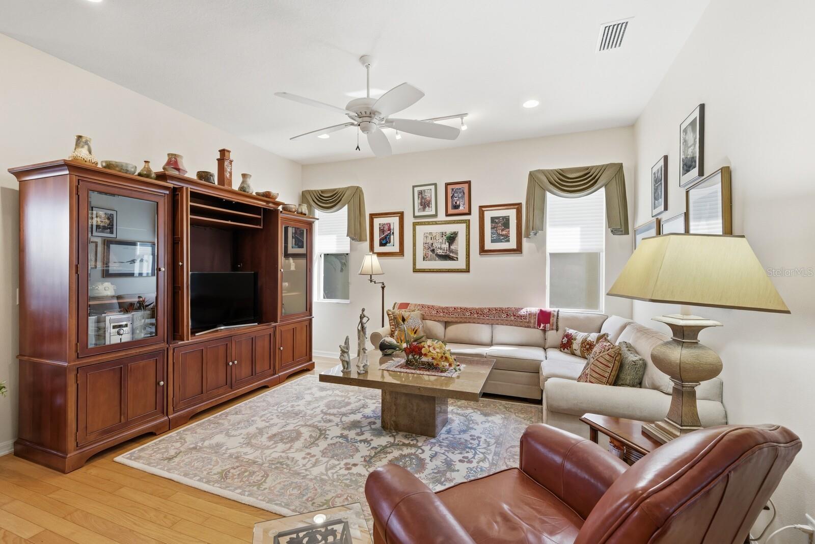 CASCADES AT SARASOTA PH IIIA - Residential