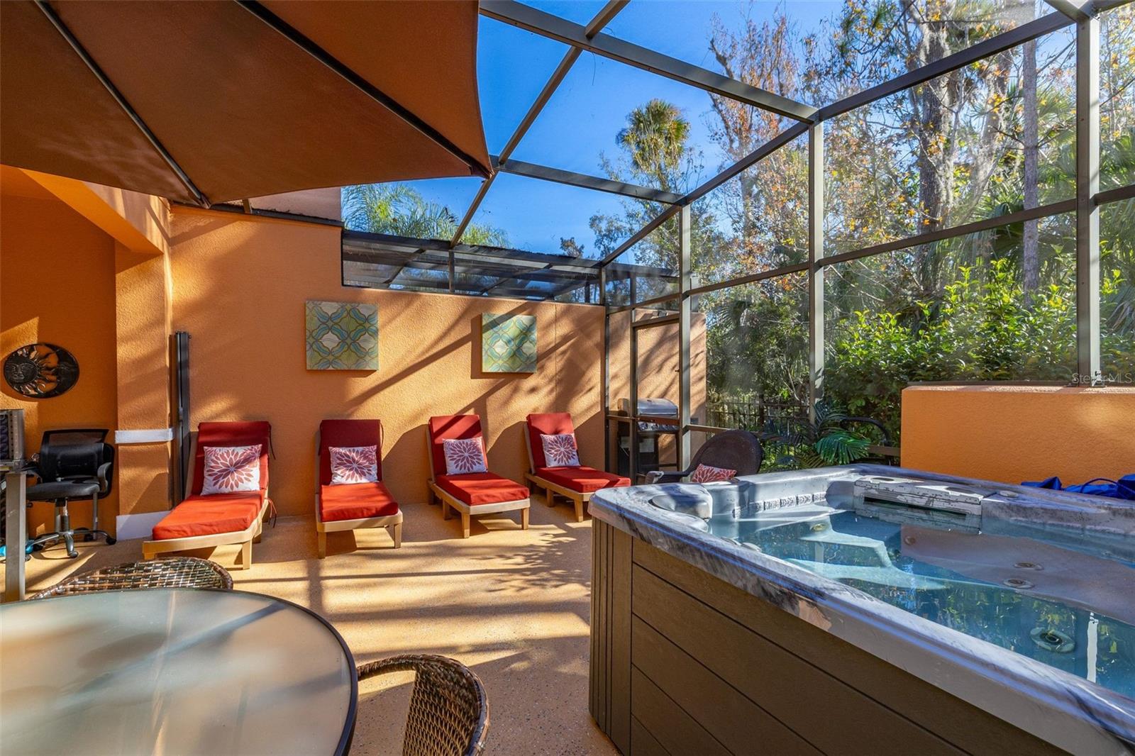 REGAL OAKS AT OLD TOWN - Residential