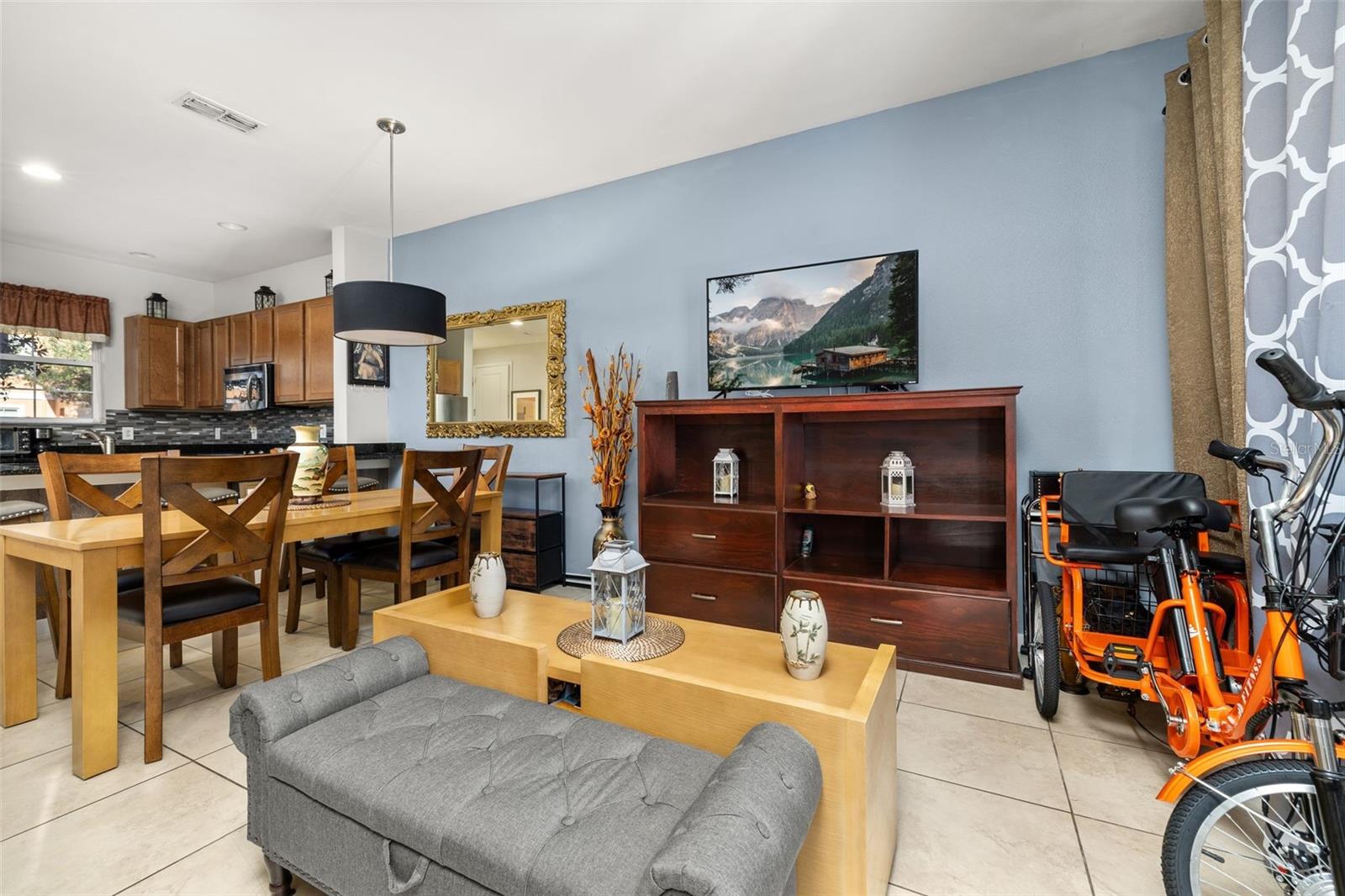 REGAL OAKS AT OLD TOWN - Residential